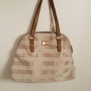 TOMMY HILFIGER PURSE NAVY BLUE INTERIOR